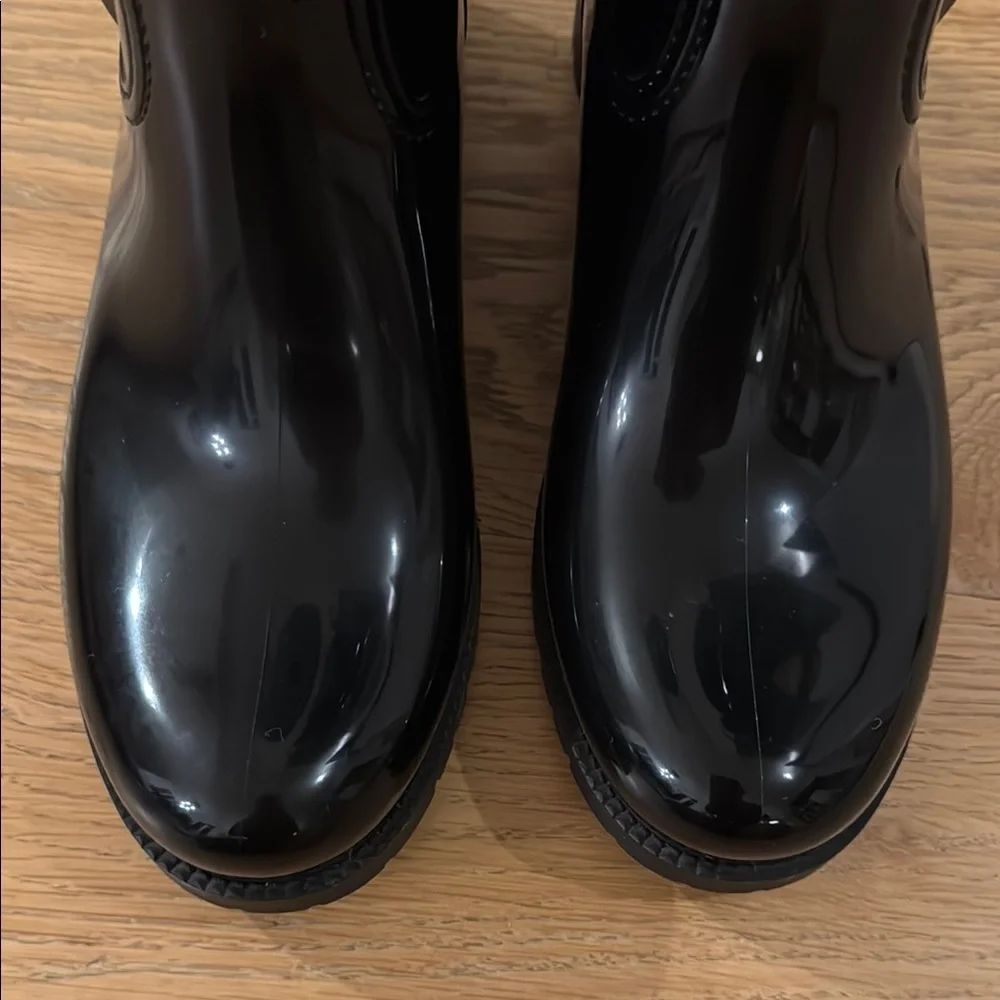 Valentino Rockstud Patent Rain Boots - Picture 6 of 15